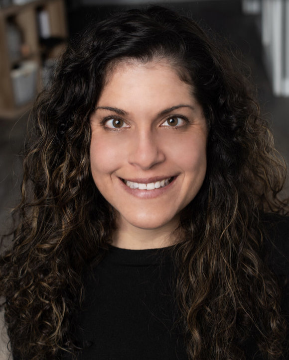Dr. Lena Weinman - Top Surgery Surgeon in Lansing